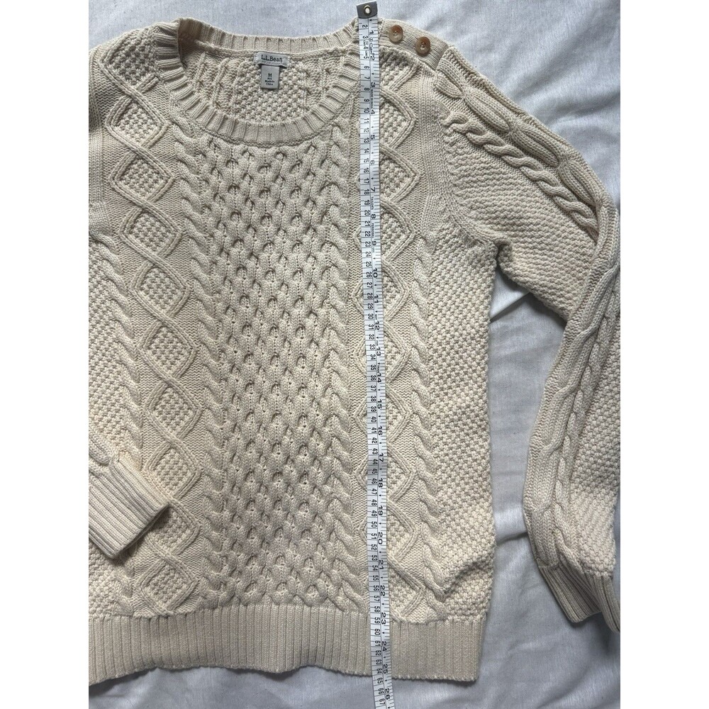 L.L.Bean women’s cream white cotton fisherman sweater medium button shoulder - Picture 6 of 6